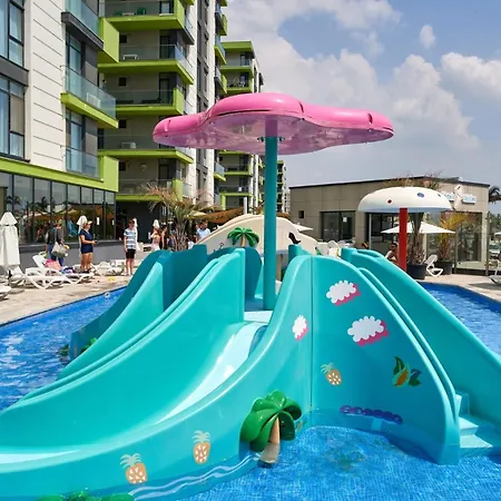 Superb Sea Side 3 - Pool & *
