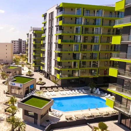 Superb Sea Side 3 - Pool & شقة