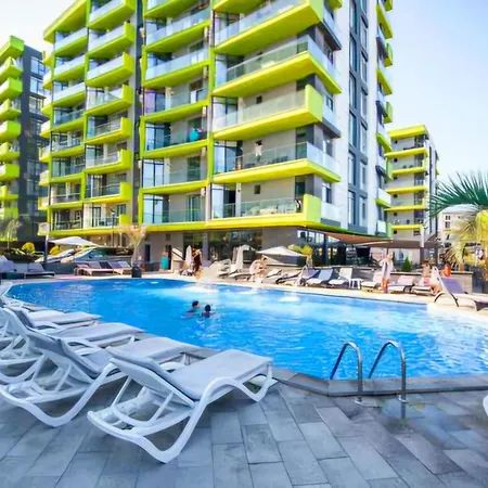 Superb Sea Side 3 - Pool & شقة