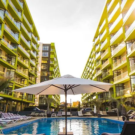 Superb Sea Side 3 - Pool & شقة *