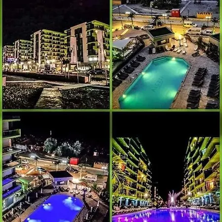 Superb Sea Side 3 - Pool & Năvodari